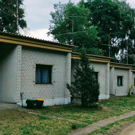 Alojamento de Turismo Selvagem Nad Jeziorem I Pod Lasem *