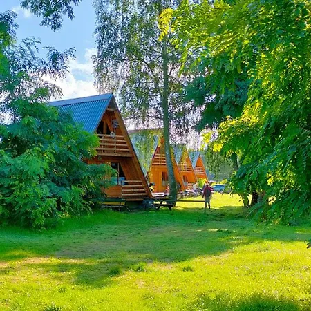 Nad Jeziorem I Pod Lasem Chata Zdbice