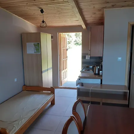 Nad Jeziorem I Pod Lasem * Zdbice