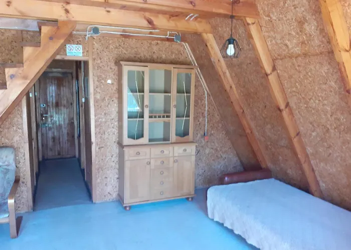 Nad Jeziorem I Pod Lasem Zdbice