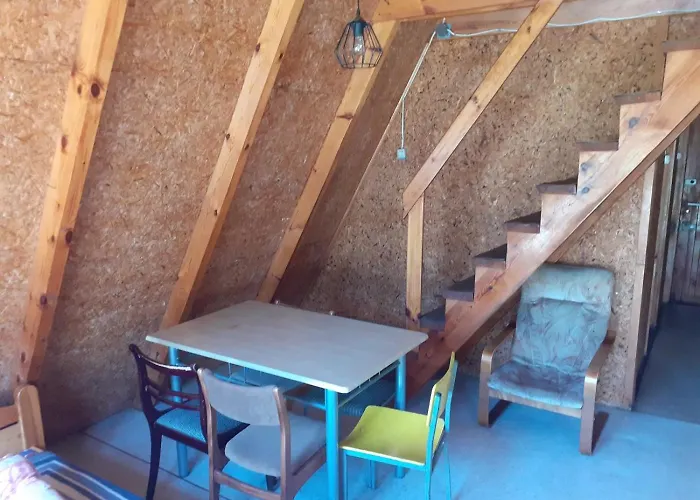 Nad Jeziorem I Pod Lasem Lodge