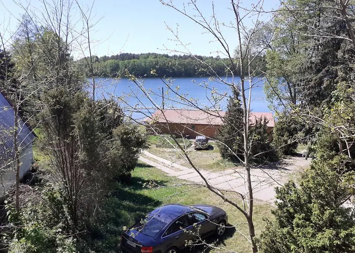 Nad Jeziorem I Pod Lasem * Zdbice