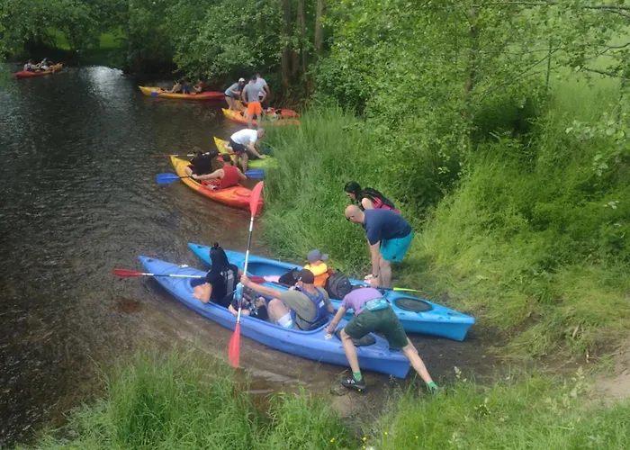 Nad Jeziorem I Pod Lasem Lodge