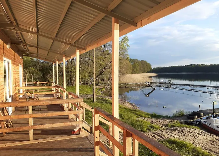 Nad Jeziorem I Pod Lasem Lodge *